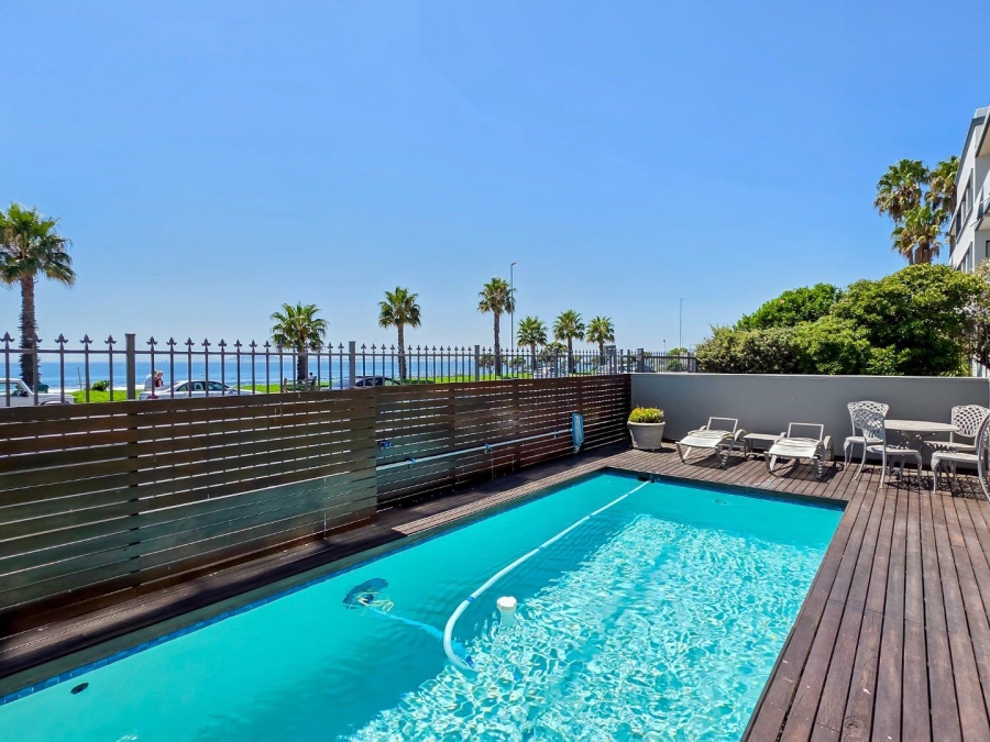 To Let 2 Bedroom Property for Rent in Mouille Point Western Cape